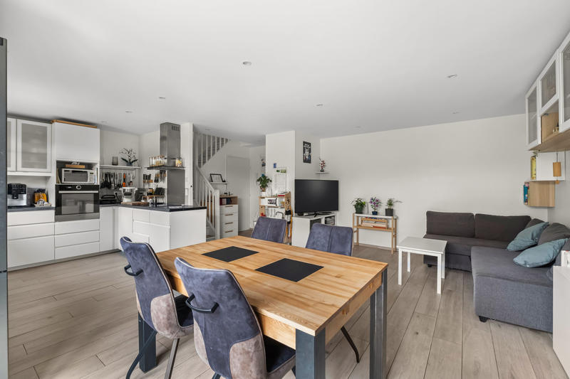 Appartement - 84 m² - 4 pièces