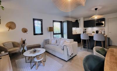 Appartement - 80 m² - 4 pièces