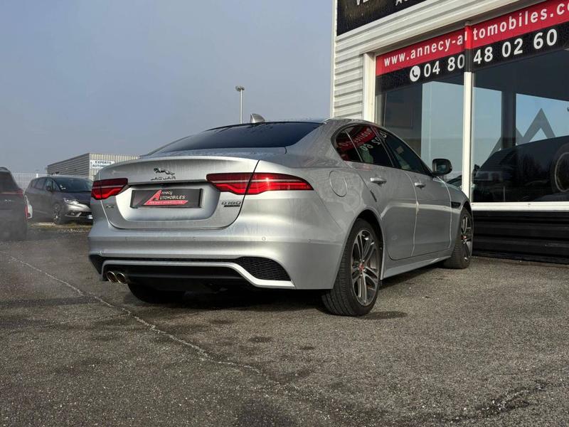 Jaguar Xe 2.0 D180ch R-Dynamic se Awd Bva8