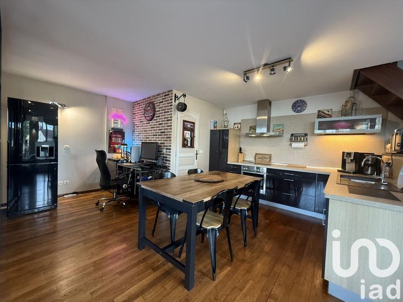 Loft - 76 m² - 3 pièces