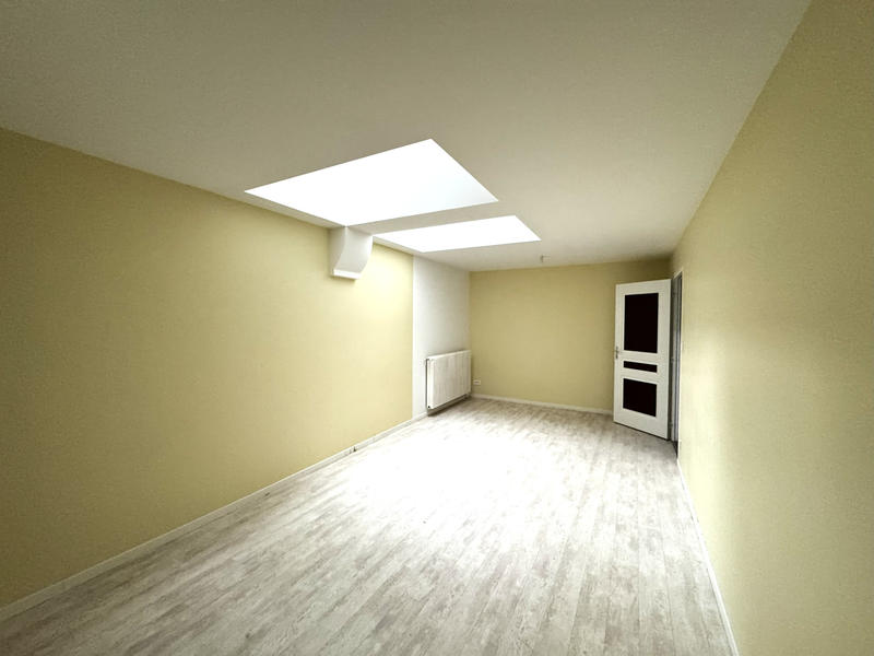 Duplex - 212 m² - 6 pièces