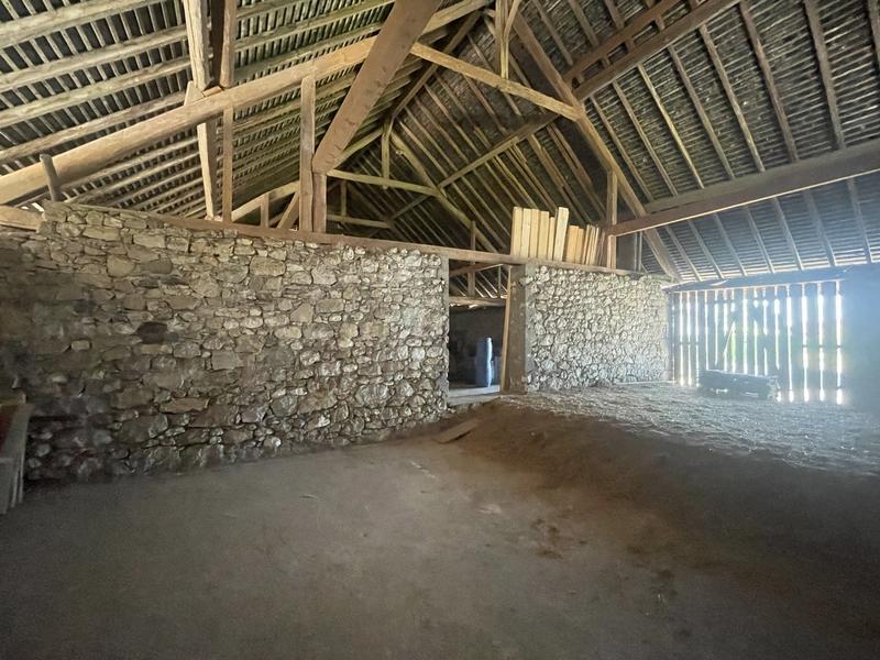 Grange - 252 m² - 3 pièces