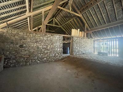 Grange - 252 m² - 3 pièces