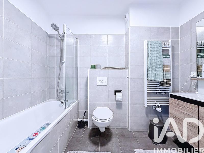 Maison - 86 m² - 5 pièces