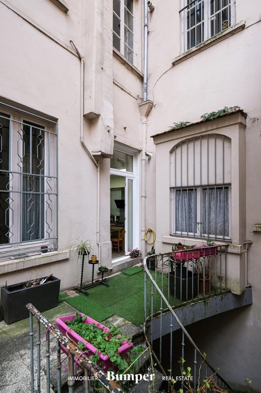 Appartement - 179 m² - 6 pièces