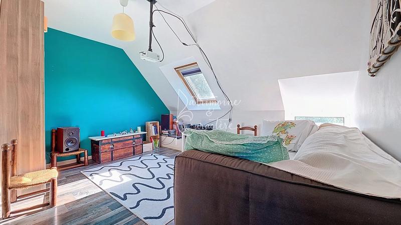 Maison - 155 m² - 8 pièces