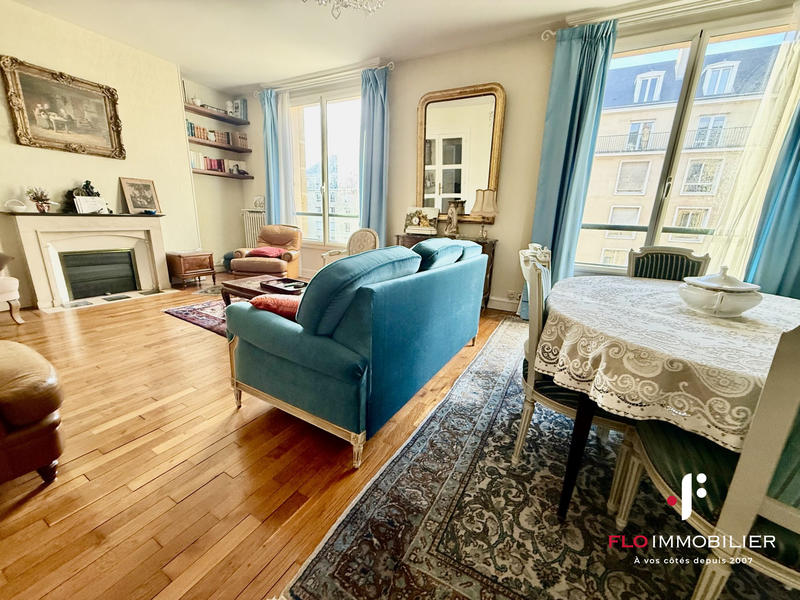 Appartement - 102 m² - 5 pièces