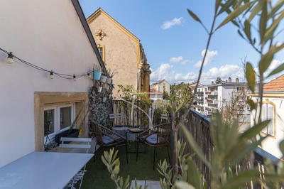 Appartement - 97 m² - 5 pièces