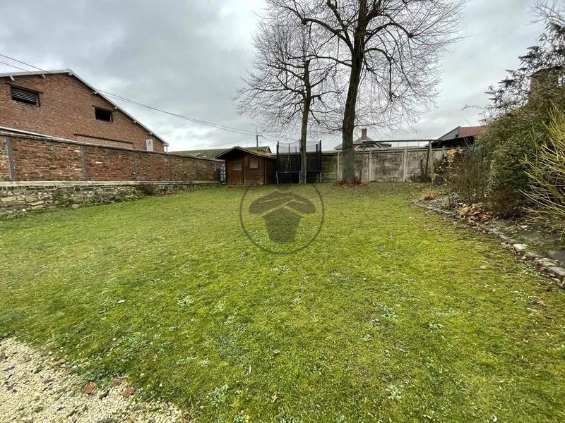 Maison - 229 m² - 8 pièces