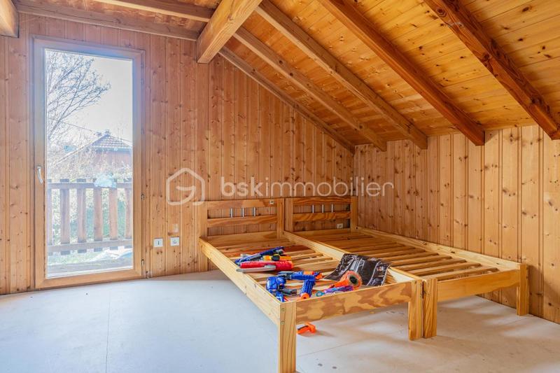 Maison - 111 m² - 6 pièces