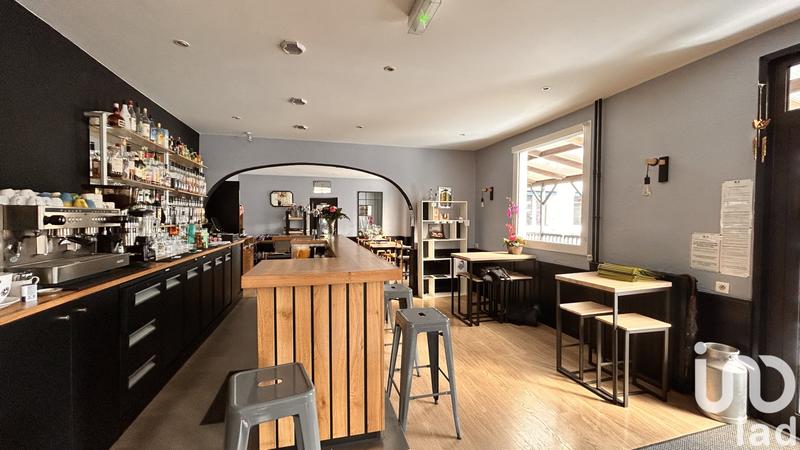 Maison - 615 m² - 15 pièces