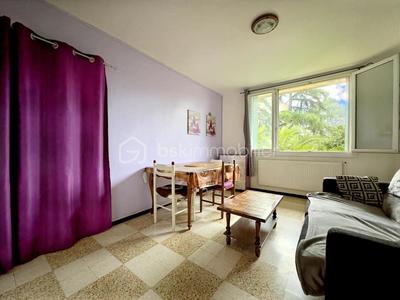 Appartement - 55 m² - 3 pièces