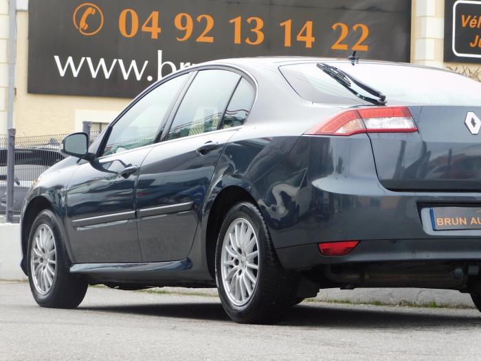 Renault Laguna III 1.5 Dci 110ch Fap Tomtom Live Eco²