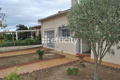 Villa - 100 m² - 5 pièces