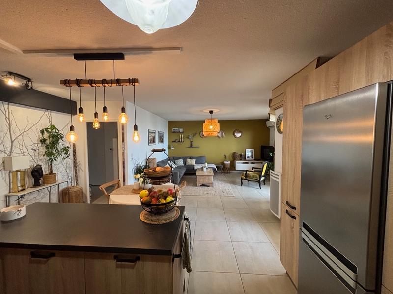 Appartement - 94 m² - 4 pièces