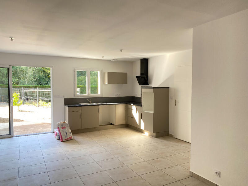Maison - 80 m² - 4 pièces