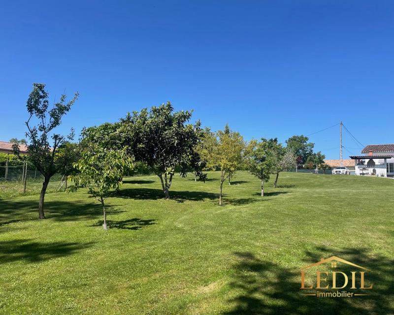 Maison - 229 m² - 7 pièces