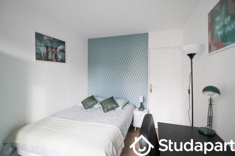 Chambre - 10 m² - 1 pièce