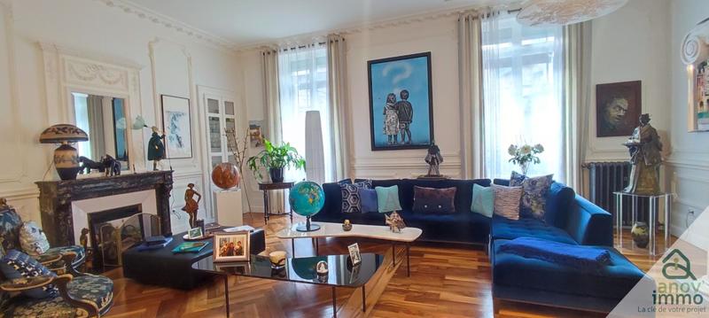 Appartement - 136 m² - 3 pièces