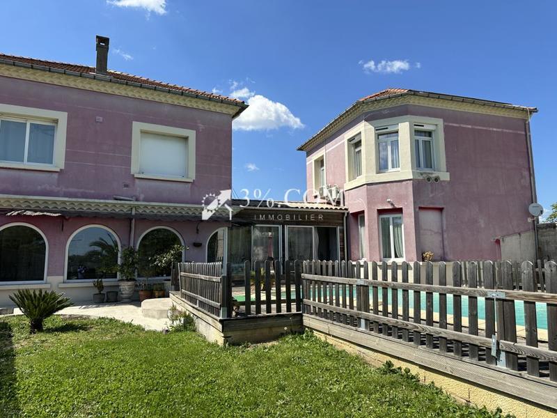 Maison chambre d'hôtes - 286 m² - 10 pièces