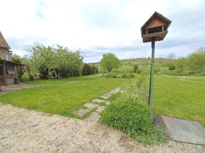 Maison - 152 m² - 8 pièces