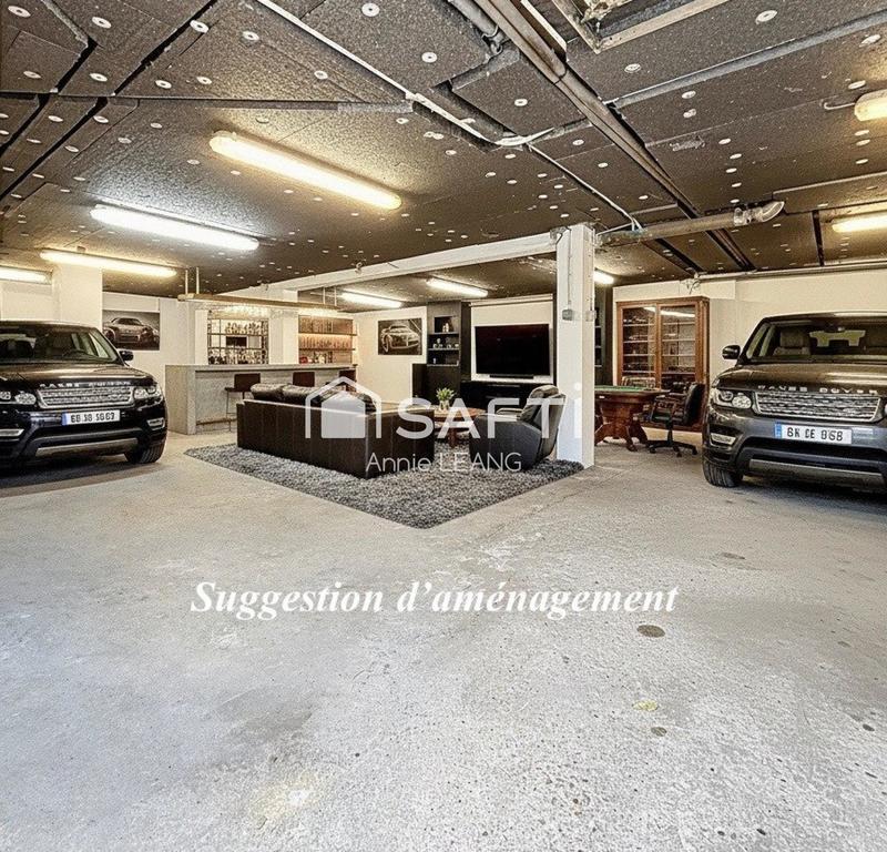 Maison de ville - 218 m² - 7 pièces