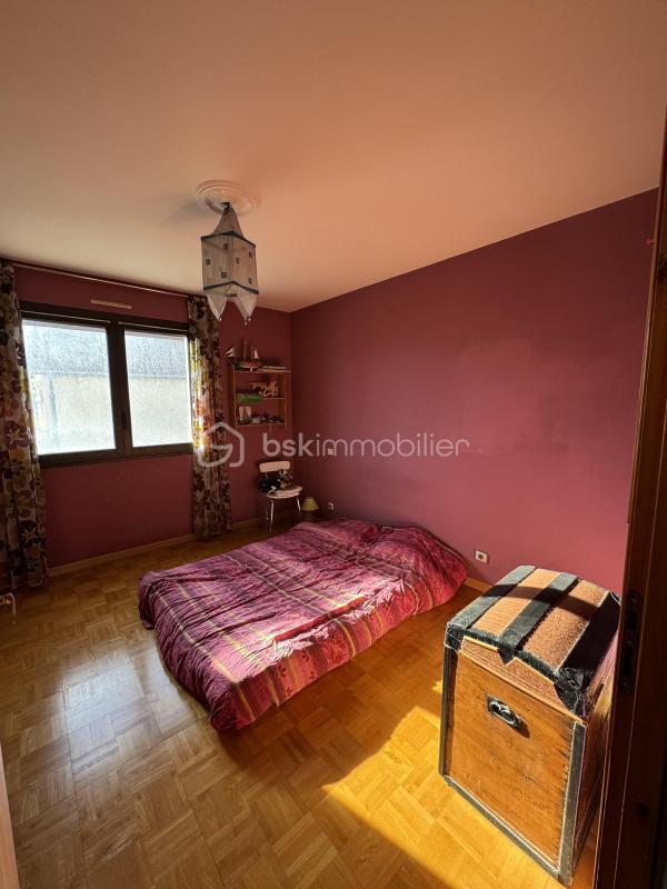 Maison - 258 m² - 10 pièces