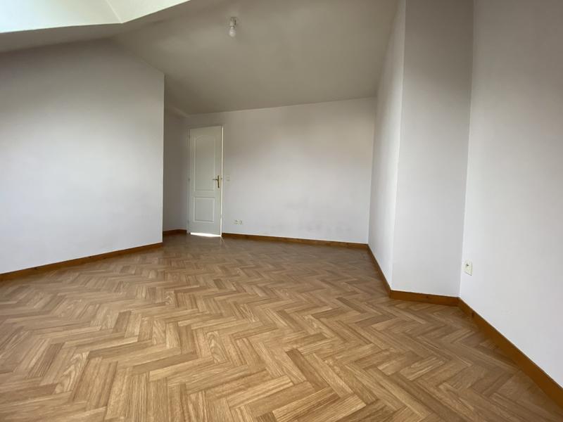 Appartement - 87 m² - 3 pièces