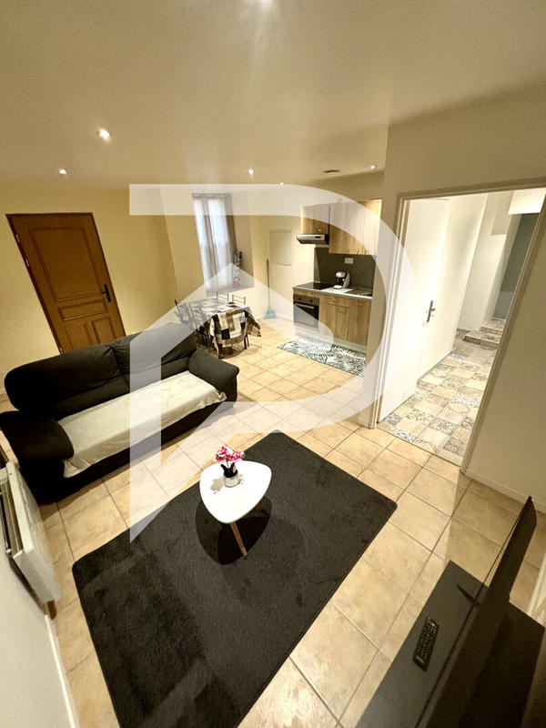 Immeuble - 9 pièces