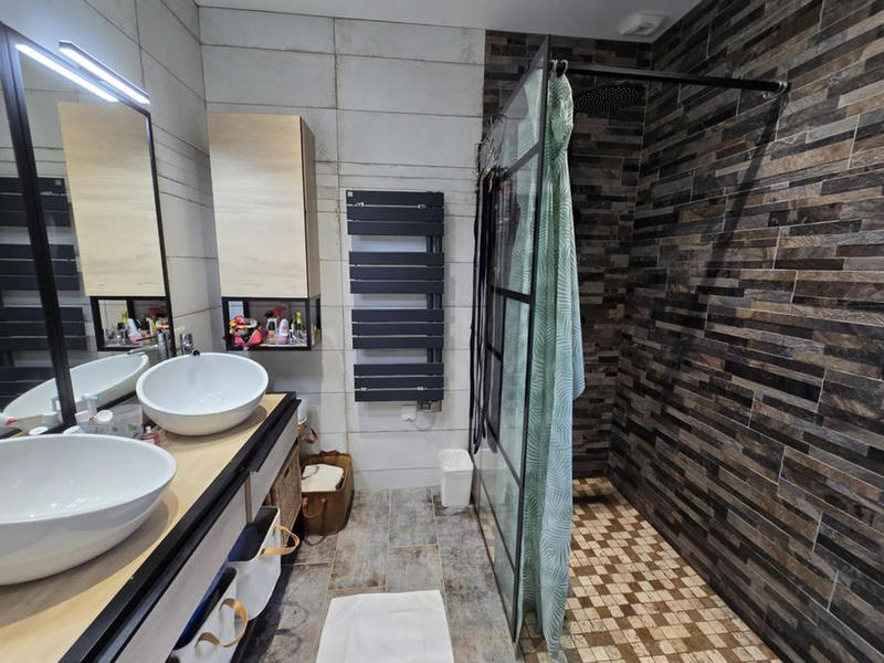 Maison - 123 m² - 4 pièces