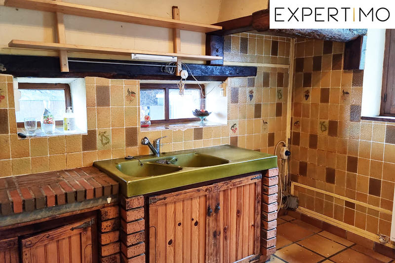 Maison - 215 m² - 8 pièces