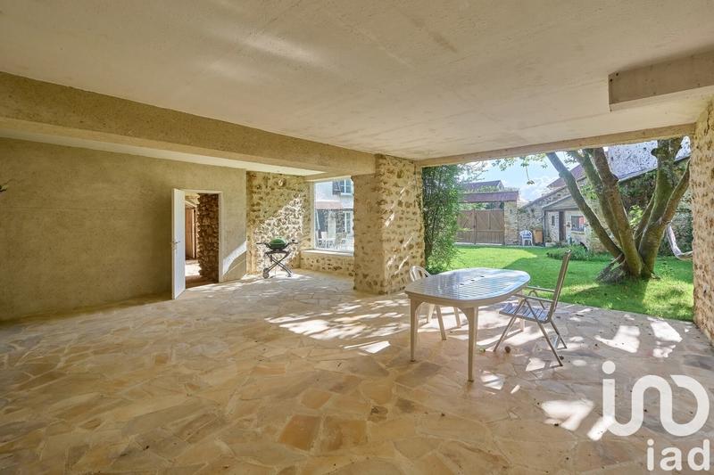 Maison - 196 m² - 7 pièces