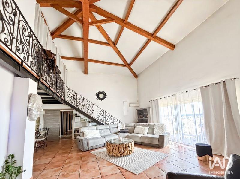 Maison - 184 m² - 5 pièces