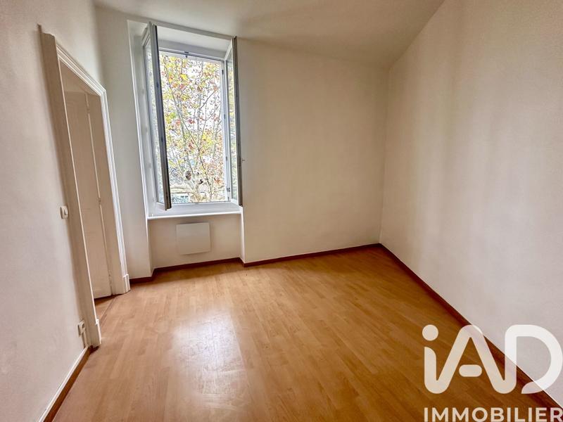 Appartement - 120 m² - 5 pièces