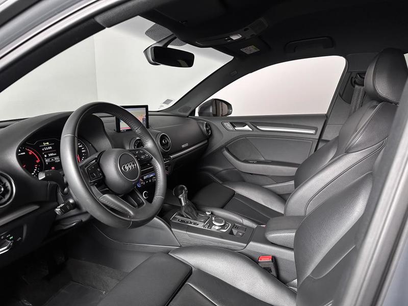 Audi A3 Sportback s-Line 35 Tdi 150ch s-Tronic Cuir Sport Chauff Carplay Gps Regul Clim Full Led 150