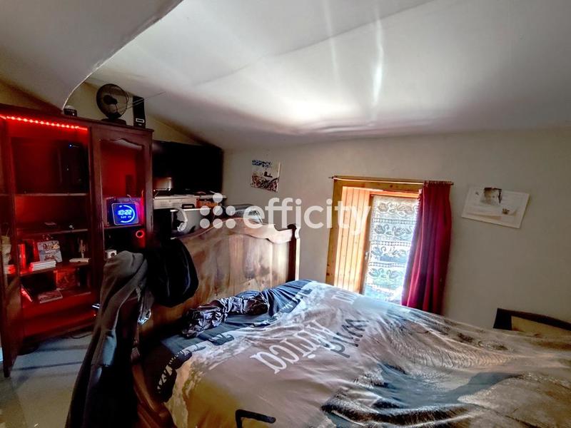 Maison - 114 m² - 6 pièces