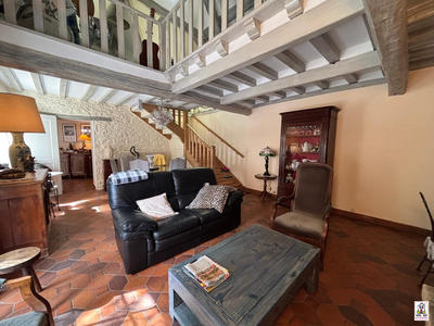 Maison ancienne - 200 m² - 10 pièces