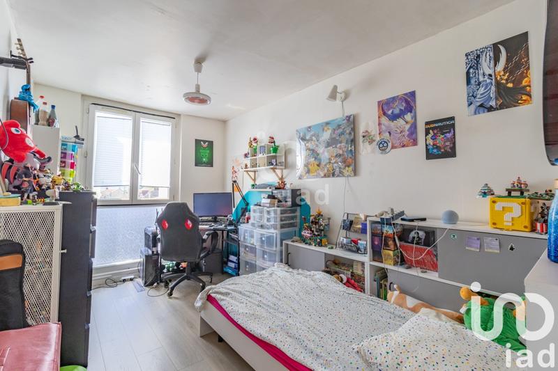 Appartement - 80 m² - 5 pièces