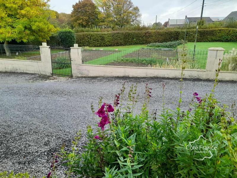 Maison - 93 m² - 4 pièces