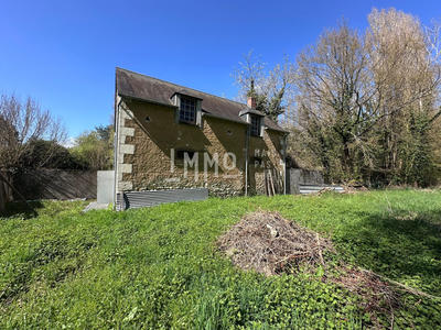 Maison - 93 m² - 1 pièce