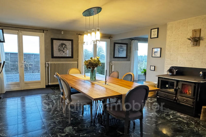 Maison - 182 m² - 6 pièces