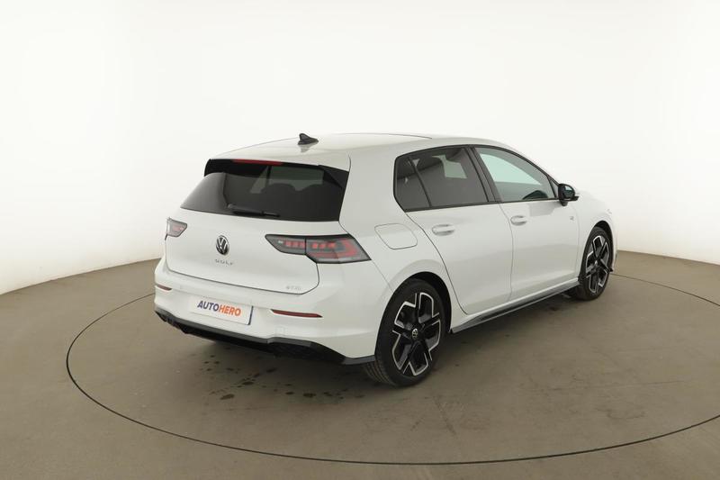 Volkswagen Golf VIII 1.5 eTSI Evo2 R-Line Dsg7 150 ch