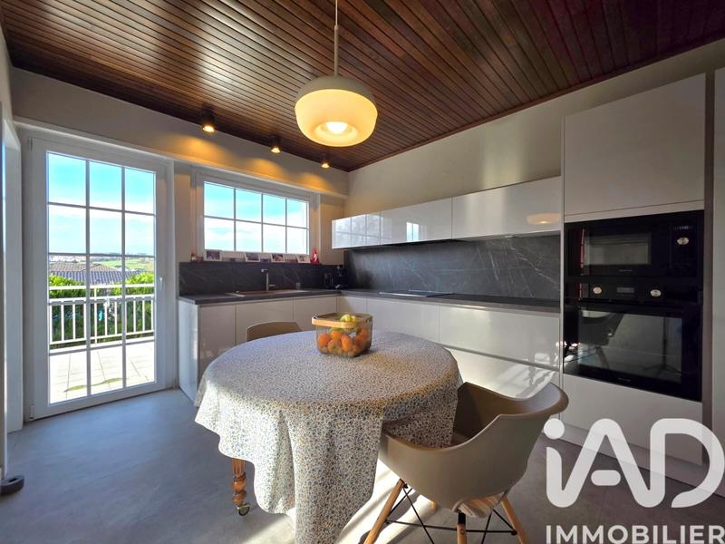 Maison - 112 m² - 4 pièces