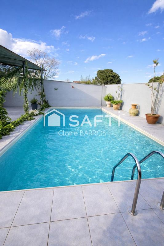 Villa - 280 m² - 8 pièces