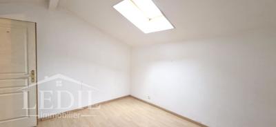 Maison - 150 m² - 4 pièces