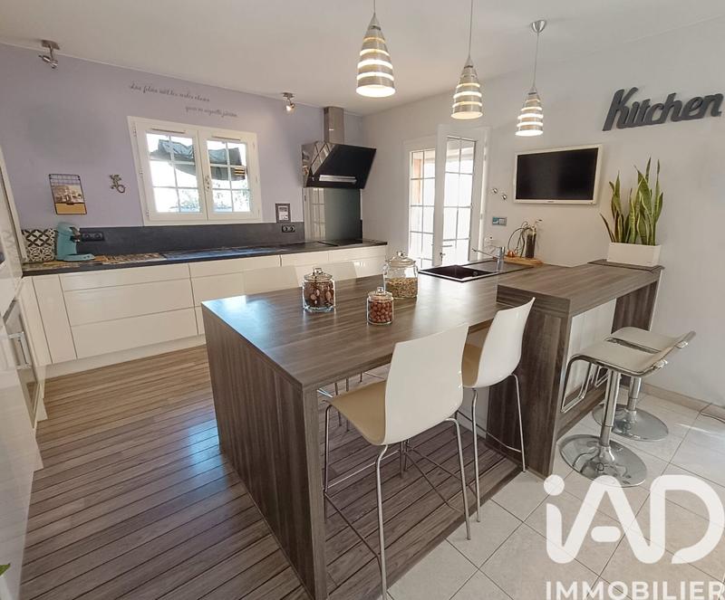 Maison - 120 m² - 5 pièces