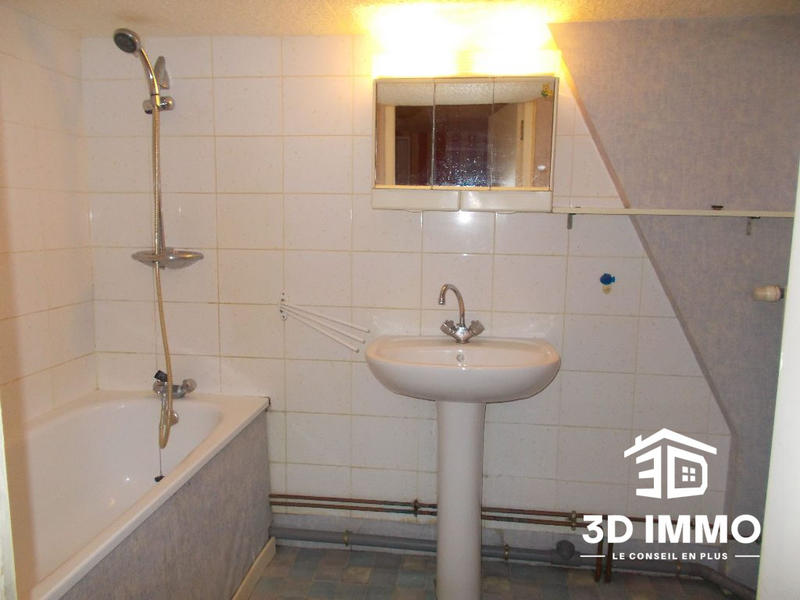 Maison - 80 m² - 5 pièces