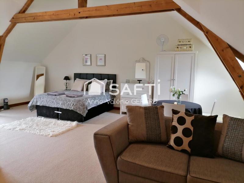 Maison - 965 m² - 17 pièces