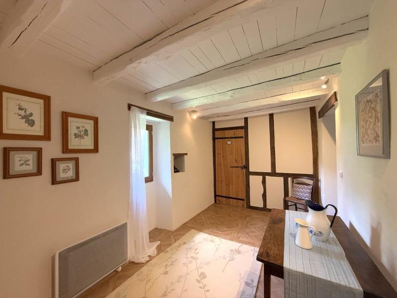 Maison - 360 m² - 8 pièces