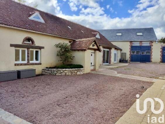 Maison - 483 m² - 14 pièces